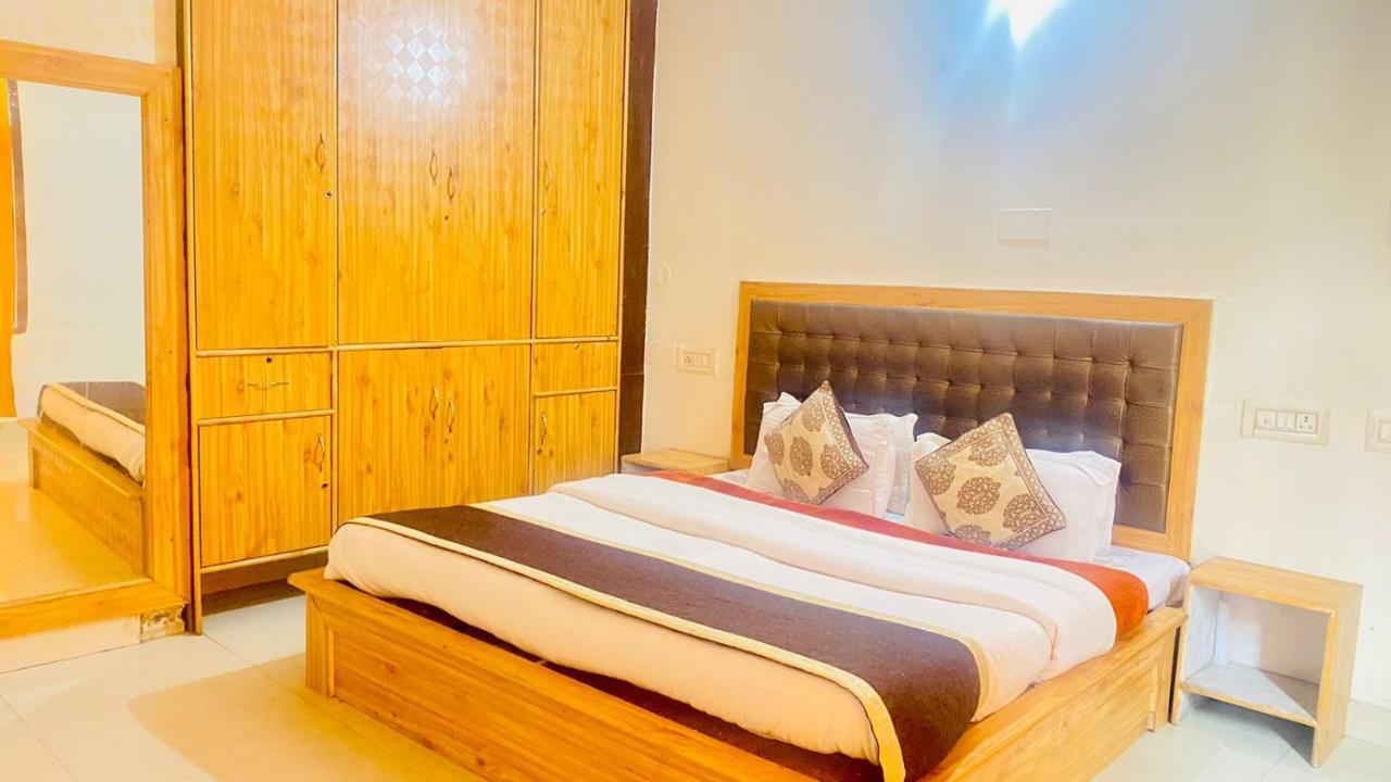 Hotel Purnima Riverside Kasol Exteriér fotografie