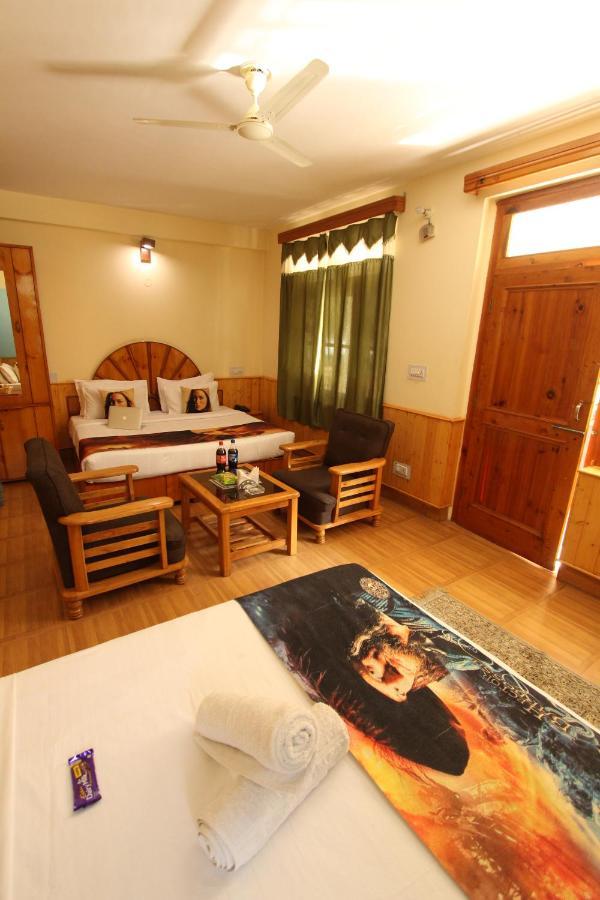 Hotel Purnima Riverside Kasol Exteriér fotografie