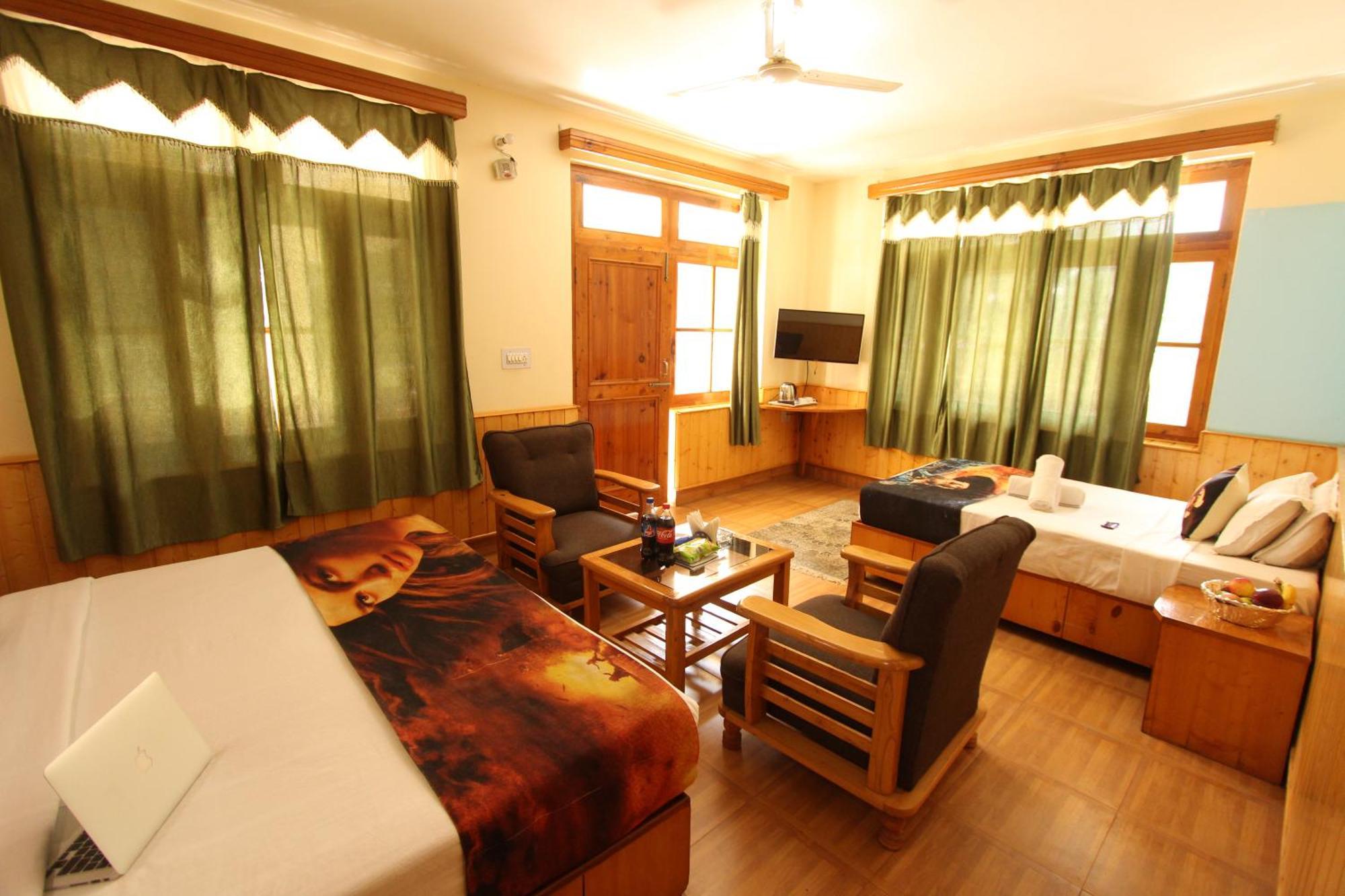 Hotel Purnima Riverside Kasol Exteriér fotografie