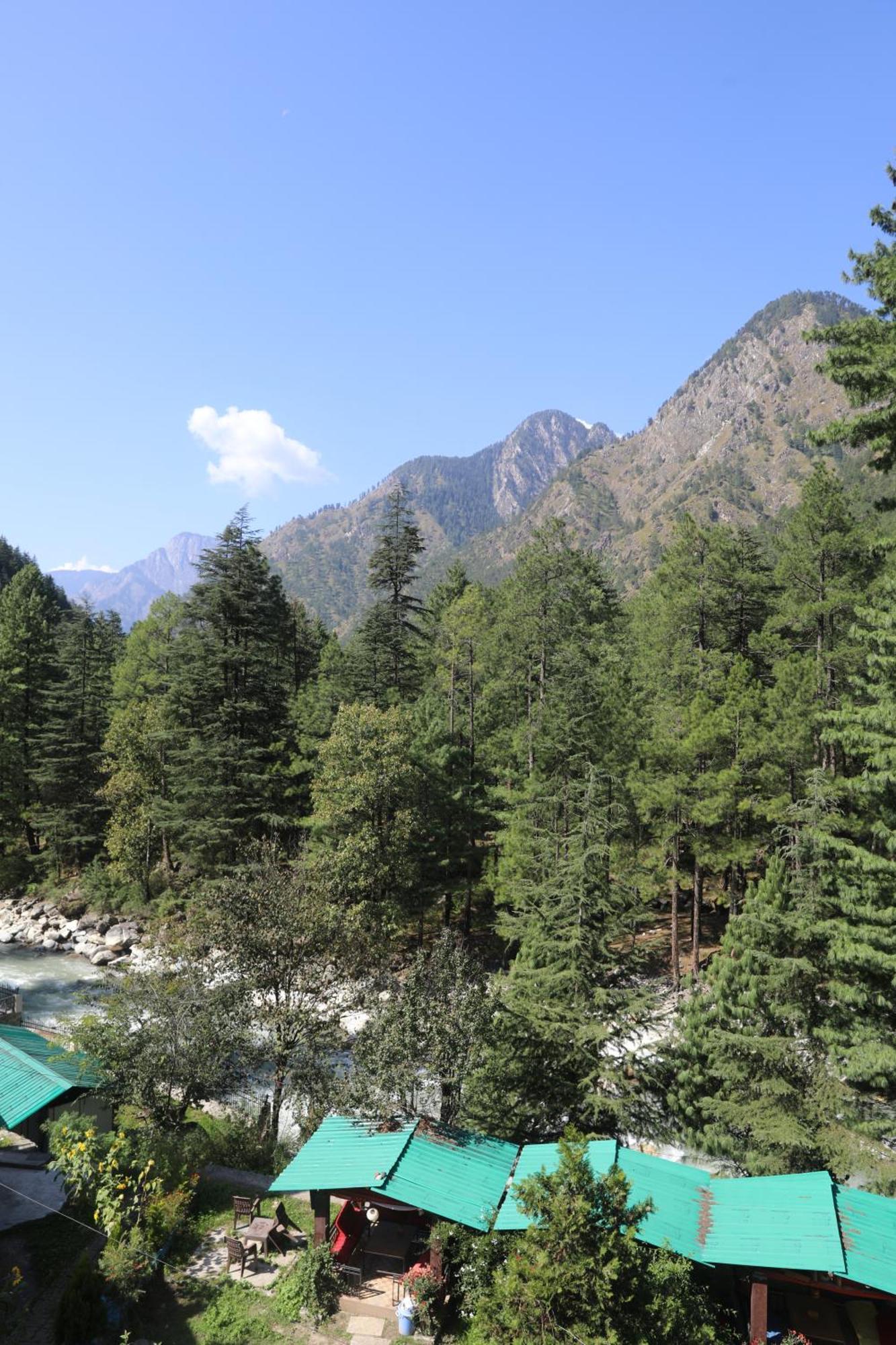 Hotel Purnima Riverside Kasol Exteriér fotografie