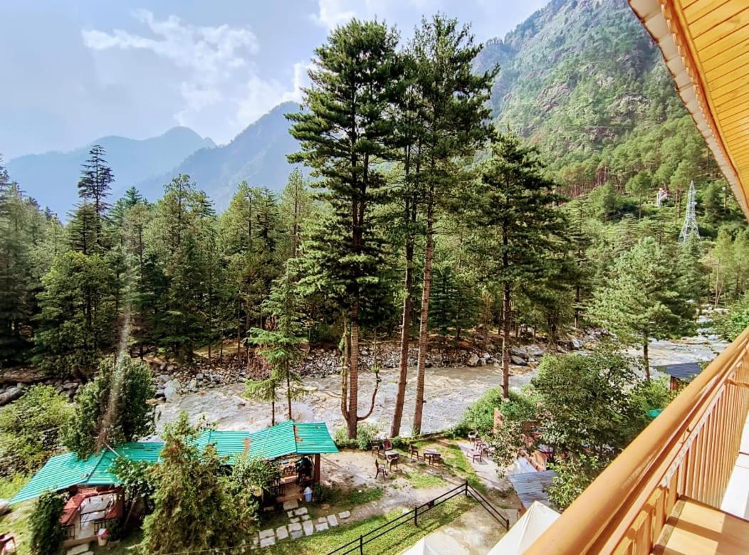 Hotel Purnima Riverside Kasol Exteriér fotografie